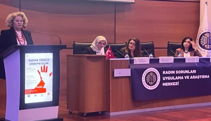 Erzurum’da ”Kadına Yönelik Şiddetin İzleri” paneli