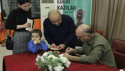 Faruk Duman Nilüfer’de “Edebi Kazılar”a konuk oldu