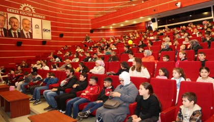 Gebze’de çocuklar ara tatil etkinliğiyle moral buldu