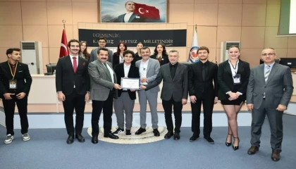 Gençler Denizli’nin geleceğini tartıştı