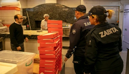 İzmir Güzelbahçe Zabıtası’ndan restoranlara sıkı denetim