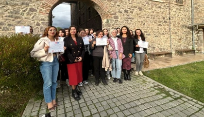 İzmirli kadınlar dijital dünyada güçleniyor