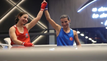 Kağıtspor, Riyad’da madalyaları topladı