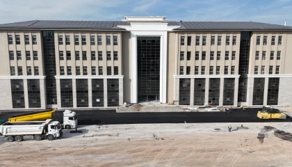 Kayseri Büyükşehir’den 2 milyon liralık asfalt yatırımı