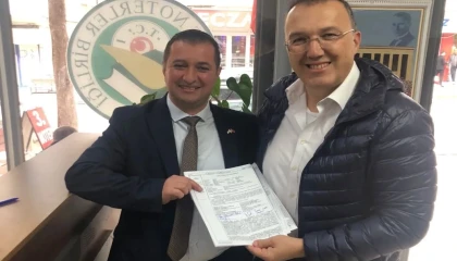 Keşanlı iş insanı Mercan’dan Yenimuhacir’e hibe araç