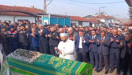Kınık’ın efsane çömlek ustası Salim Yaşar’a son veda