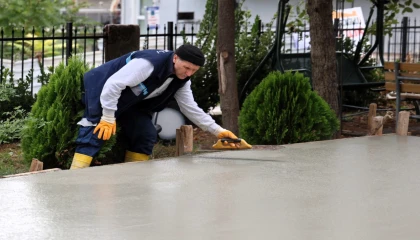 Kocaeli Büyükşehir’den huzurevine Bocce sahası