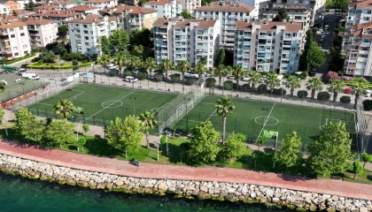 Kocaeli Büyükşehir’den kırsala 12 futbol sahası