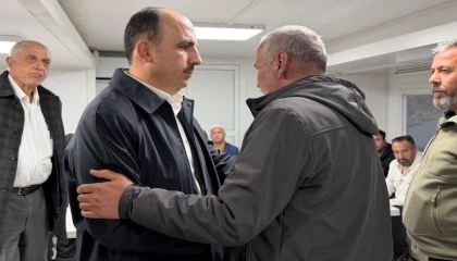 Konya’da Başkan Altay şehit ailesine taziye ziyaretinde bulundu