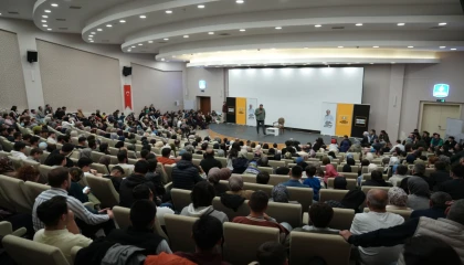Konya’da ’Şehir Konferansları’ başladı