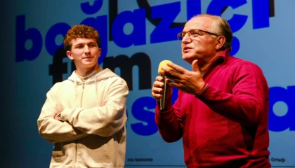 Kuzey Makedonya’nın ilk Türkçe uzun metrajlı filmi ’DJ Ahmet’ gösterildi