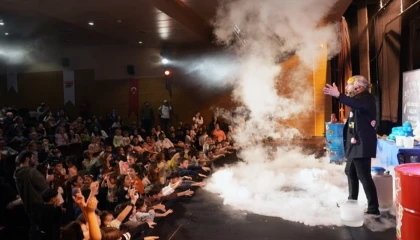 Maltepe’de ara tatil çocuklar için şenlik gibi geçiyor