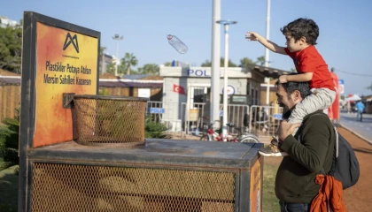 Mersin sahillerinde 93 bin 500 pet şişe potaya girdi