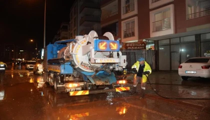 Mersin’de kuvvetli yağış sonrası hızlı müdahale