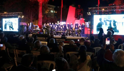 Mudanyalıların kalbi Atatürk için attı