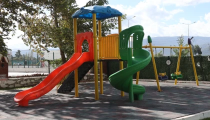 Muğla’da oyun alanı ve peyzaj donatısını güçlendiriyor