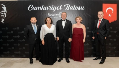 Rotaryenlerden, Cumhuriyetimize yakışan balo 