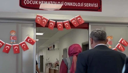 Sakarya Büyükşehir’den lösemili çocuklara yürekleri ısıtan ziyaret