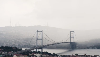 Sıcaklıklar mevsim normallerinin üzerinde... Kuzeybatıda sağanak alarmı!