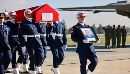 Uçak kazasında şehit olan iki subay Eskişehir’de karşılandı
