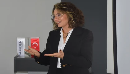 YAPİDER söyleşileri’nde “Yeşilin Ekonomisi” konuşuldu