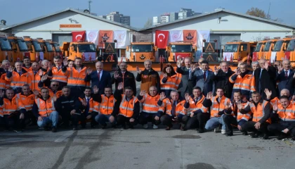 Yolların kahramanları kışa hazır... Karayolları makime parkı yenilendi