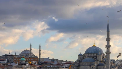 Yurt genelinde parçalı ve bulutlu hava hakim