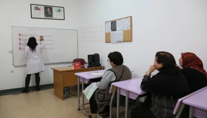 Ankara Keçiören’de her yaşa okuma yazma desteği