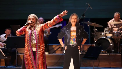 Barış Manço, İzmir’de şarkılarıyla anıldı