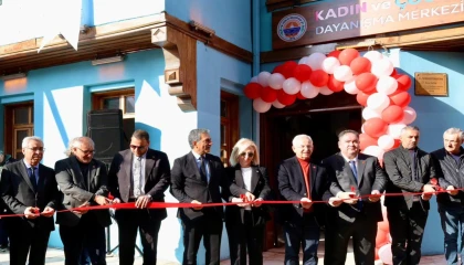 Bursa Gemlik’te ’Kadın ve Çocuk Dayanışma Merkezi’ açıldı