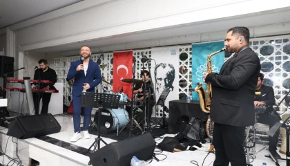 Bursa Nilüfer’de ’Bizim Ev’de 14. yıl coşkusu