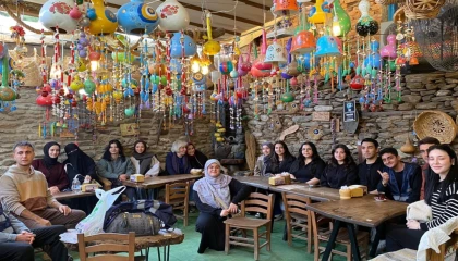 Büyükşehir’den üniversite öğrencilerine Tire gezisi