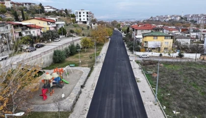 Denizli’de ulaşım ağı sıcak asfaltla yenileniyor