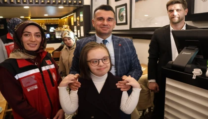 Erzurum’da Aile ve Sosyal Hizmetler’den ’sevgi köprüsü’ bağı