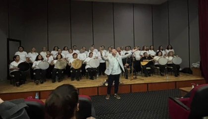 ‎Gençleşen Türkülerden Yurttan Sesler sürprizi