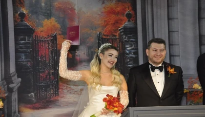 Görkemli düğün mutluluk saçtı