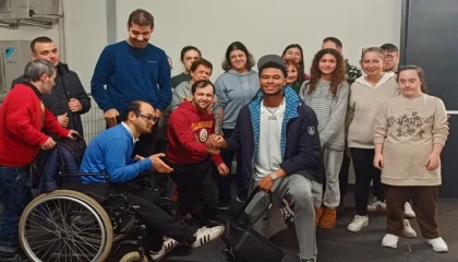 İstanbul’da engelleri aşan çocuklar basketbol maçında