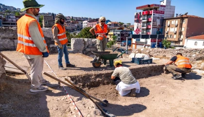 İzmir Büyükşehir’den kent tarihine güçlü destek