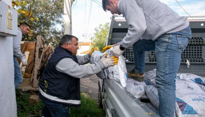 İzmir Güzelbahçe’de kara kış desteği başladı