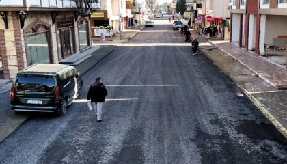 Kocaeli Büyükşehir’den Kartepe’de yol yenileme çalışması