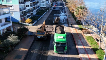 Kocaeli Gölcük Halıdere Sahil Caddesi’ne kapsamlı yenileme