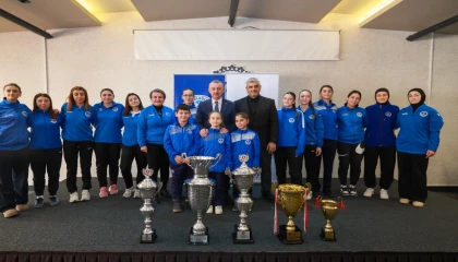 Kocaeli’de Kağıtspor’dan rekor başarı