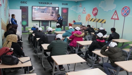 Kocaeli’de özel bireylere trafik bilinci eğitimi
