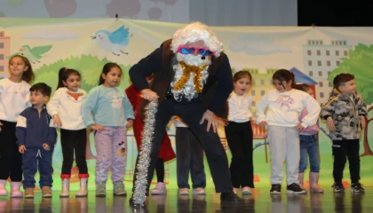 Kocaelili çocuklar doyasıya eğlendi