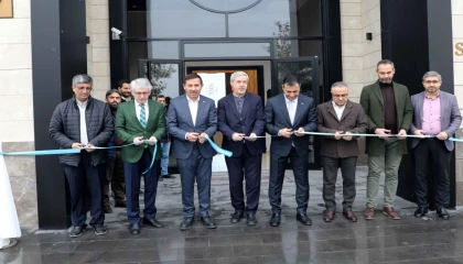 Konya’da “Mesneviden İnciler” hat sergisi açıldı