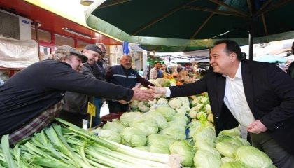Manisa Büyükşehir’den Karaköy Pazarı ziyareti
