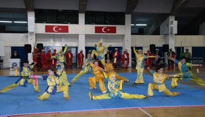 Trabzon’da şampiyonların gösterisi nefes kesti