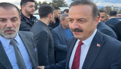 Yavuz Ağıralioğlu Düzce’de coşkuyla karşılandı