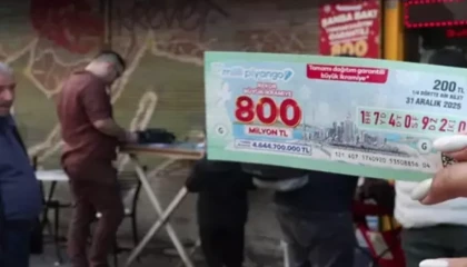 Yılbaşı biletlerine ilgi yoğun! Rekor ikramiye 800 milyon TL ile ne alınır?