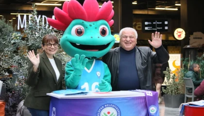 Yıldız makinesi Nilüfer Belediyespor Eker Kadın Voleybol Takımı